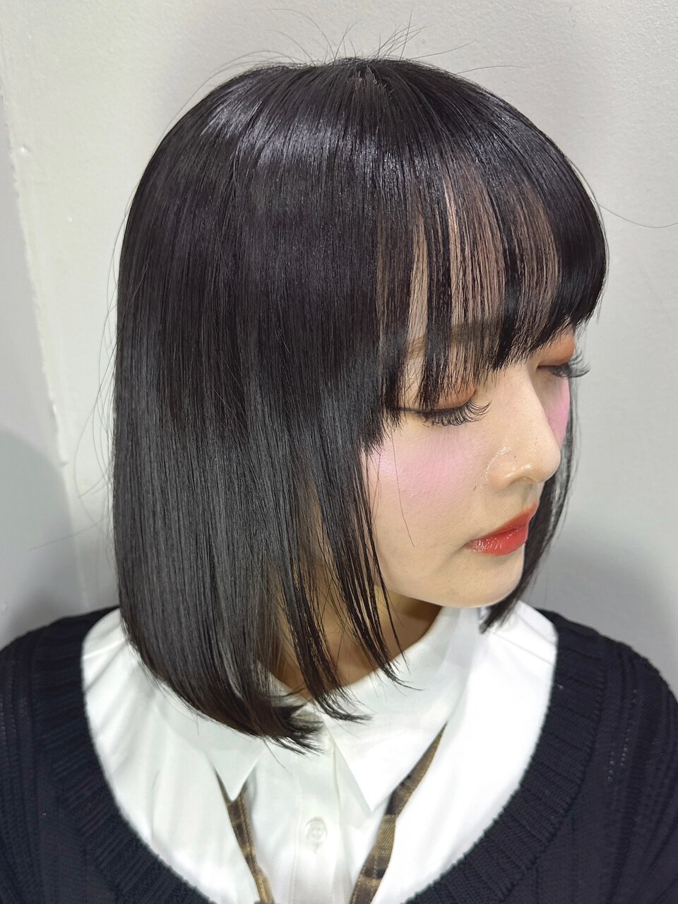 パッツン!前髪!黒髪正当派ボブ!ストレート!：L270809540｜ヘレナ