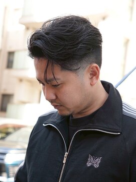 メッツ 原宿(METS) MEN'S/毛流れパーマ×テーパーフェード/ビジネスヘア