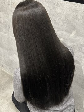 ルイス(L'wis) ナチュラルグレージュ学割U24ケアブリーチ渋谷10代20代30代暗髪