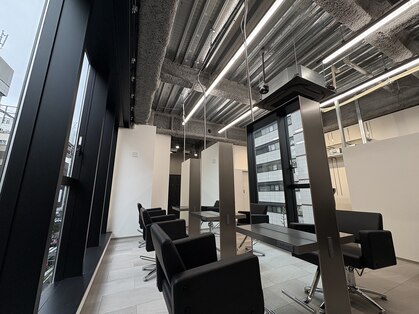 ニアウ 新宿(Niau)の写真