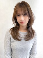 トゥルーズ(TLUUS)&nbsp;【TLUUSデザインカラーグレージュハッシュカット】