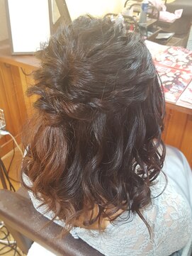 エクステンション クーチャー(Extention Cu'cha) ルーズねじりハーフアップ(^O^)