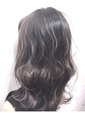 ルシア 東三国店(hair and make lucia) ハイライト