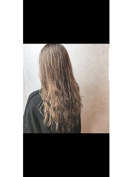 ヘアサロンエム 渋谷店(HAIR SALON M) 外ハネボブ/アッシュブラウン/ネオウルフ/デザインカラー