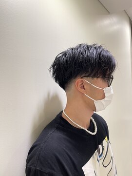 プレミアムバーバー 原宿店(PREMIUM BARBER produce by HIRO GINZA) ツーブロック×スキンフェード　原宿/夏ヘア