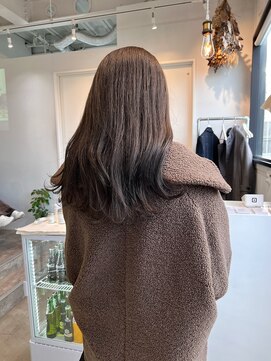 ロカ 表参道(loka) ヘーゼルベージュ/ブリーチ[表参道/ブリーチ/ハイライト]Mai