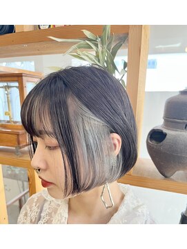 ローブ(L'aube) インナーカラー×シルバーアッシュ