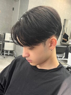 エルマーク 心斎橋(L-MARK) センターパートニュアンスパーマ韓国カルマパーマコンマヘア