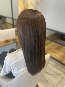 エム(emu) 髪質改善30代40代50代/似合わせ大人可愛い叶えます/ロング