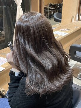 リッチオ(Riccio) ベージュカラー♪