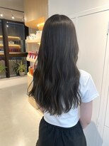 シダ(sida SAIIN)&nbsp;【西村】20代30代ベージュ