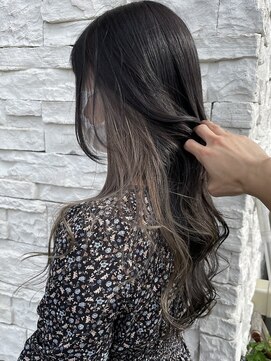 テーラヘアー 稲毛店(TELA HAIR) ダークグレー×イヤリング　グレージュ【TELA HAIR 稲毛店】