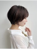 大人可愛いショートボブ前髪ありひし形丸み丸顔絶壁K20250223