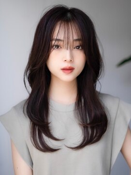 エインアンリー 明治神宮前(AIN.ANLY.) 韓国風ヘアが好きな方のレイヤーカット