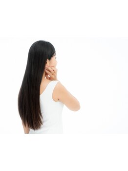 髪質改善トリートメント×ヘッドスパで頭皮から髪を整えます。お悩みに合わせて、ぴったりの施術をご提案♪