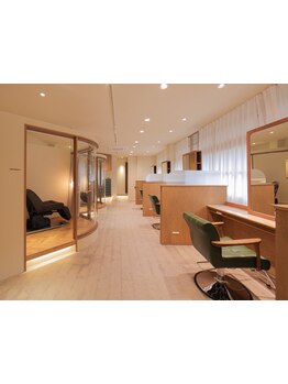 《髪質改善特化》“一人一人のお客様と真剣に向き合いたい”との思いで全席半個室/1対1担当