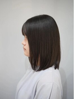 チェロ 中町(CHERO)の写真/くせ・広がり・うねりにお悩みの方必見!“まっすぐすぎない”ナチュラルストレートで朝のセットも楽に◎