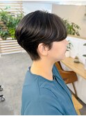 大人ショート/ハンサムショート/前下がり/前髪あり/30代40代50代