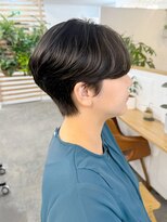 ジーナ 渋谷 表参道(JINA)&nbsp;大人ショート/ハンサムショート/前下がり/前髪あり/30代40代50代