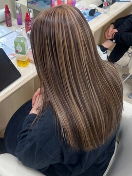 シャルムバイケンジ(Charm.by KENJE) ブリーチ/ブリーチカラー/ハイライト/ダブルカラー/銀座