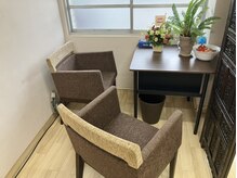 理容室タニオカの雰囲気（順番までの時間も快適に）