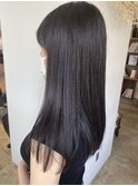 ロング 暗めグレージュ ストレート ベージュ 担当阿知波