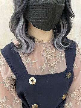 ラビス(Lovis) ミディアム/暗めカラー/デザインカラー/フェイスフレーミング