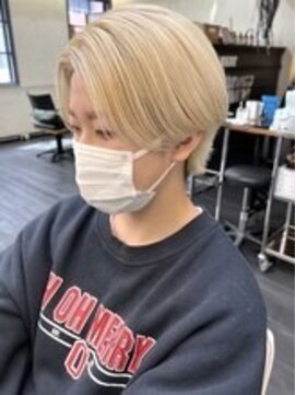 ヒート バイ アンカットラウンジ 渋谷(HEAT by UNCUT&LOUNGE) ダブルカラー/ホワイトベージュ/ケアブリーチ/ハイトーン