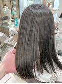 トーンダウンにはナチュラルダークカラー★★