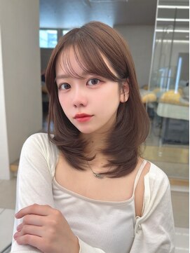 コア 銀座(COA) カットカラー、顔まわり、レイヤーカット