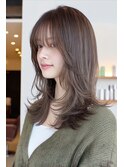 ミディアムレイヤー顔周りレイヤーハッシュカット韓国へア