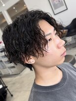 ラヴィズムバイフィフス 長岡古正寺店 長岡駅(LUVISM by fifth)&nbsp;長岡シャドウパーマ緩めスパイラルパーマ波巻きパーマッシュ30代