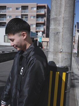 ザ クラン バイ ヘッドライト 仙台長町店(THE CLAN by HEADLIGHT) クロップ×スキンフェード