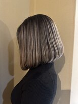 ゼン(Zen.)&nbsp;ハイライトたっぷりデザイン