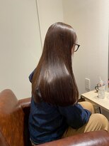 エメ 北花田(Aime)&nbsp;透明感ヘルシースタイル韓国風アッシュグレージュ縮毛矯正ロング