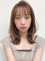 トゥーナ 表参道(tona)&nbsp;ミディアムレイヤー、外ハネボブ、グレージュ、脱白髪染め☆