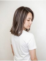 アッシュ 川崎店(Ash)&nbsp;切りっぱなしボブ　ハイライト　グレージュ