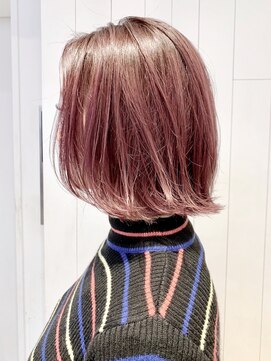 アルバム 新宿(ALBUM SHINJUKU) ピンクバイオレットカラー_外ハネボブアッシュブラウン_ba273901