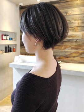 アルバム 渋谷パルコ(ALBUM) ソフトくびれショート_外ハネボブアッシュブラウン_ba275183