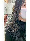 シルバーグレー