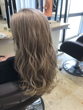 エイト マカビ 沖縄真嘉比店(EIGHT makabi) 【EIGHT 真嘉比】お客様スタイル