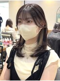 ミディアムレイヤーカットイヤリングカラーニュアンスカラー