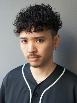 グッドタイムエフティフィフス 横浜西口(GoodTimes ft.fifth) スペインカール×ハイウェイトマッシュで爽やかな印象に