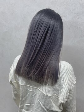 ヴィフ 大船(VIF) バレイヤージュケアブリーチダブルカラー切りっぱなしボブ外ハネ