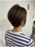 ショートボブ