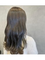 アチーブリス(achieve Liss)&nbsp;オリーブカラー大人可愛い透明感立体感30代40代美シルエット