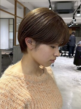 アカラ(acala) ブラウンショートボブ【イルミナカラー/髪質改善/縮毛矯正】