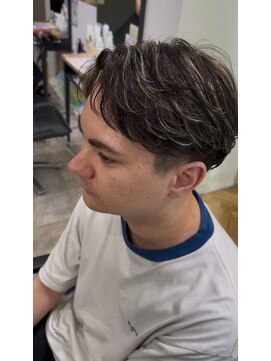 ダスティ 豊科駅前店(Dasty) ホワイトブロンドハイライト×フェザーパーマ風セット