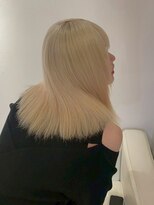 ベレーザ 渋谷(BELEZA) 15647ブリーチ&ダブルカラー金髪ホワイトブロンドレイヤー