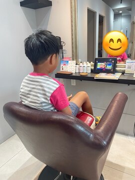 リプラス(Replus) 5歳の男の子ツーブロックスタイル